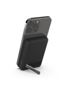 Powerbank 5.000mAh Belkin Qi2 15W Magsafe con Soporte Negro (BPD006BTBK)