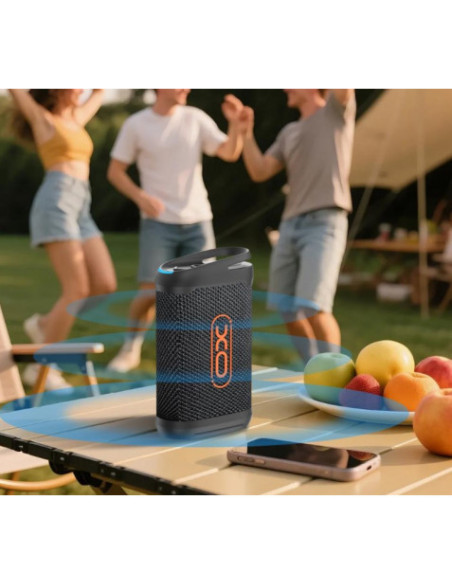 ALTAVOZ PORTATIL RESISTENTE AL AGUA F93 XO