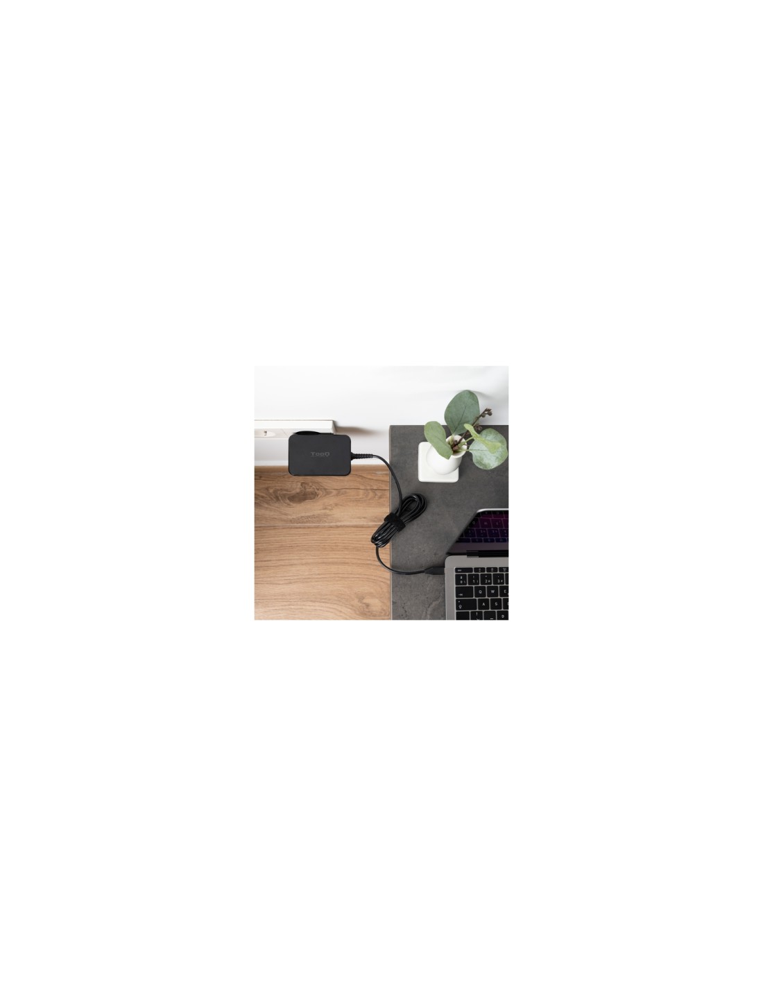 TooQ Cargador de portátil GAN USB-C PD3.0 90W, Negro