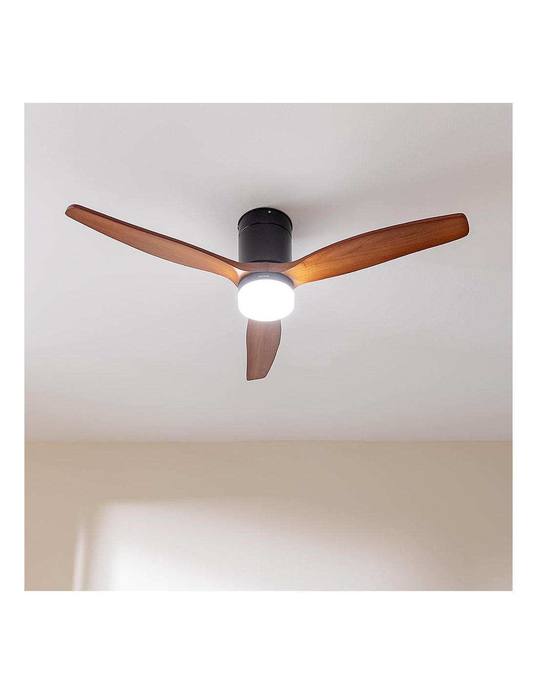 Ventilador de techo EnergySilence Aero 5600 Black Aqua Connected