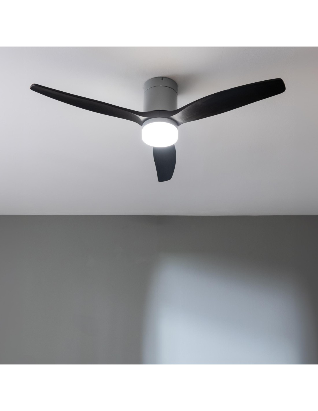 EnergySilence Aero 5600 Aqua IronBlack Connected
