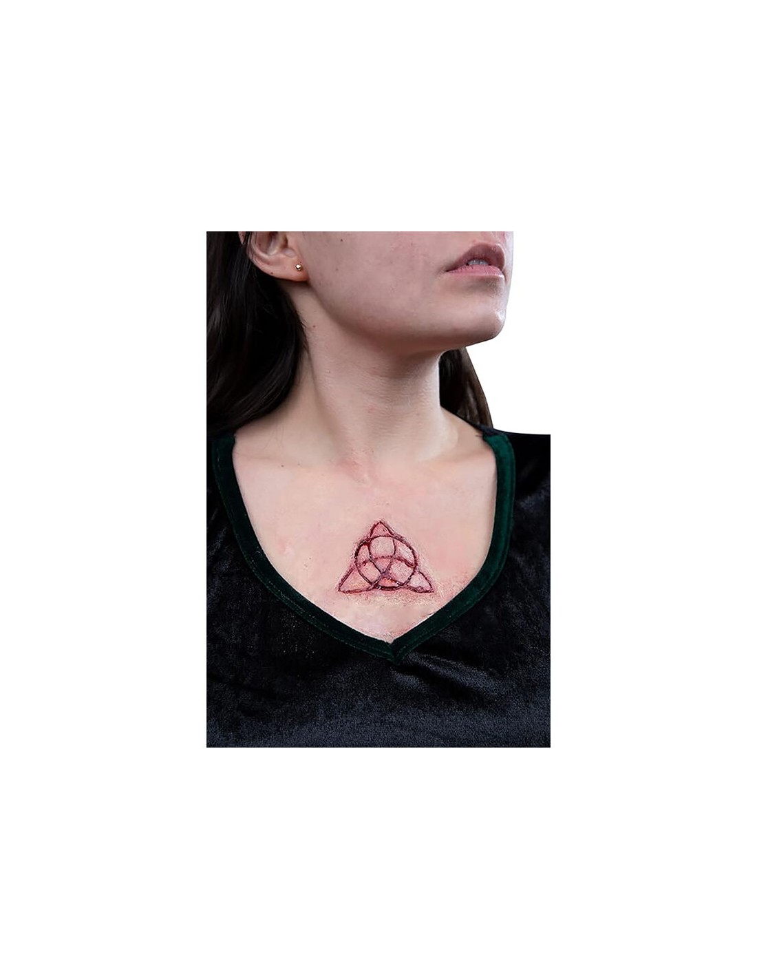 AplicaciÃ³n de LÃ¡tex y maquillaje triqueta Wicca