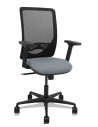 Piqueras y Crespo Silla Zulema sincro malla negra asiento bali gris brazos 2D ruedas 65mm