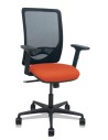 Piqueras y Crespo Silla Zulema sincro malla negra asiento bali naranja oscuro brazos 2D ruedas 65mm