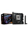 GIGABYTE B850I AORUS PRO Placa Base - Compatible con procesadores AMD Ryzen Serie 9000, VRM digital de 8+2+1 fases, hasta 8400MH