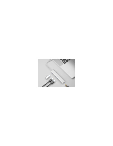 Equip Hub USB-C a USB 3.0 de 3 puertos con adaptador Gigabit