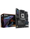GIGABYTE X870E AORUS PRO Placa Base - Compatible con CPUs AMD Ryzen 9000, 16+2+2 fases VRM digitales, hasta 8000MHz DDR5 (OC), 3